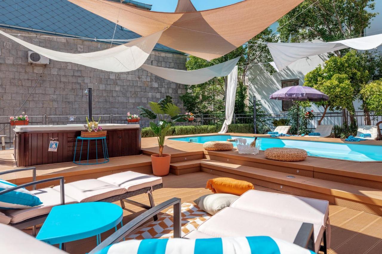 Evala Luxury Rooms With Pool And Garden สปลิท ภายนอก รูปภาพ
