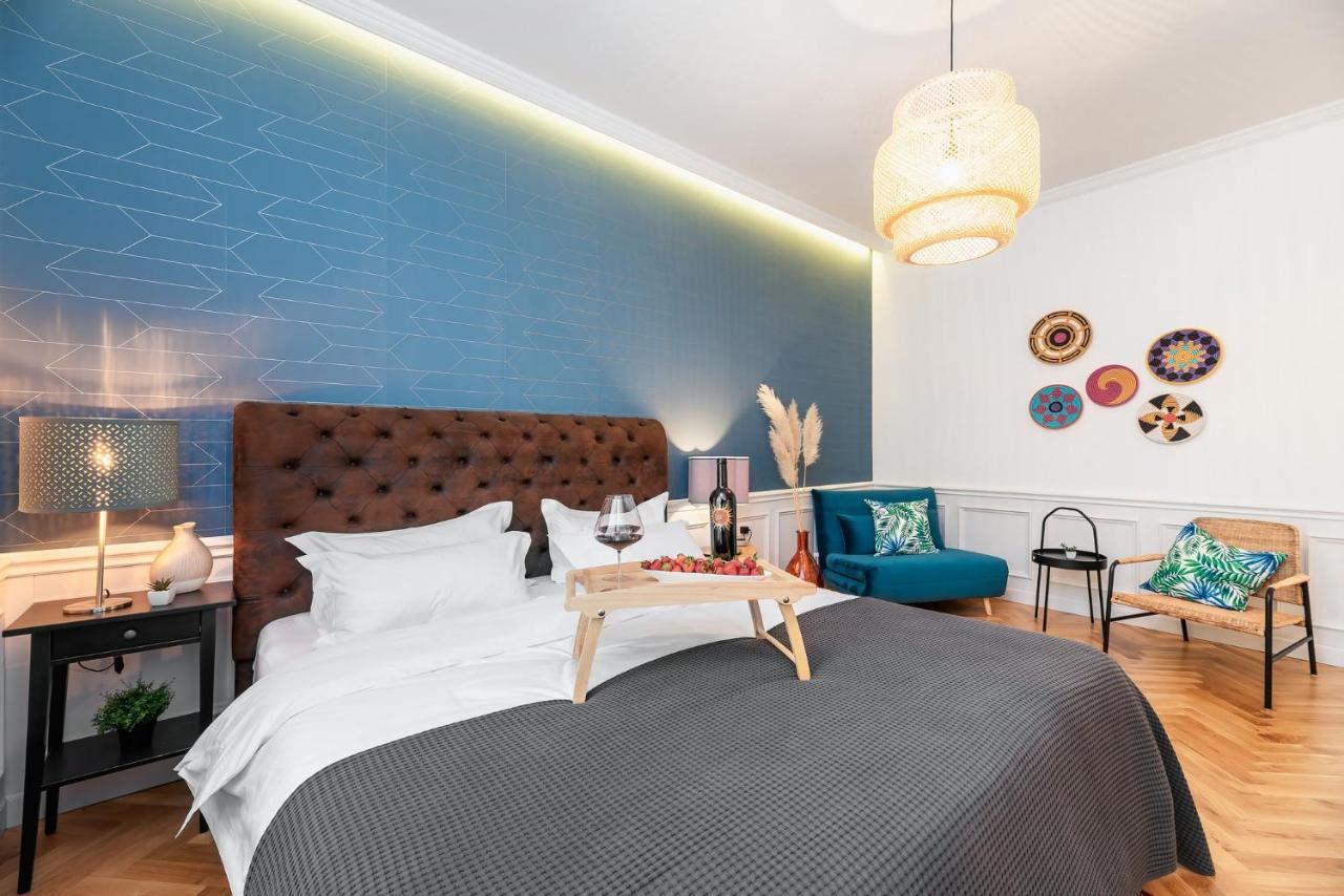 Evala Luxury Rooms With Pool And Garden สปลิท ภายนอก รูปภาพ