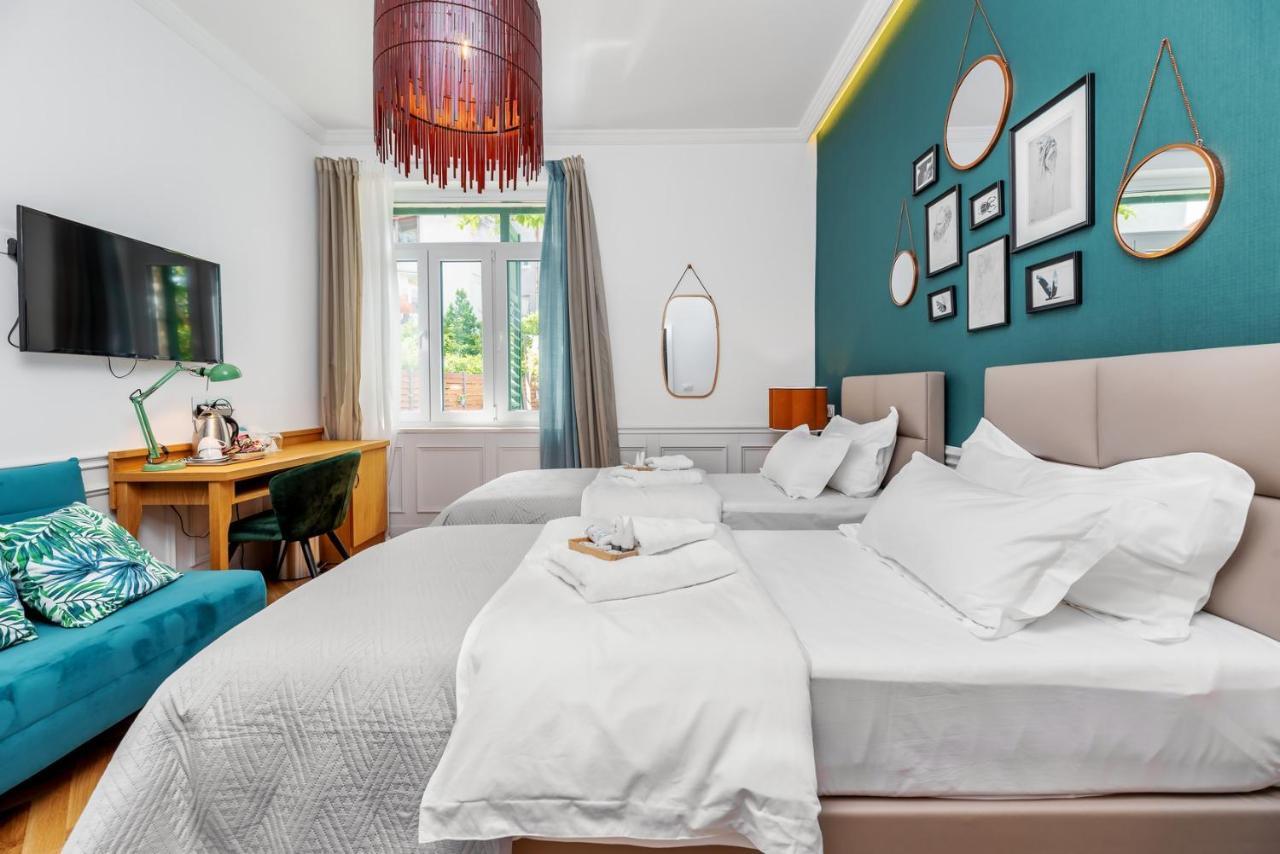 Evala Luxury Rooms With Pool And Garden สปลิท ภายนอก รูปภาพ